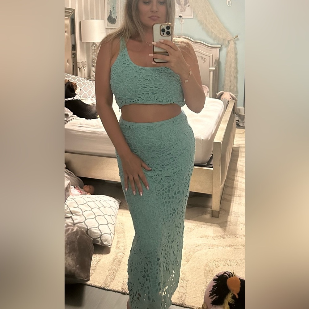 house of Harlow aqua crochet skit top set